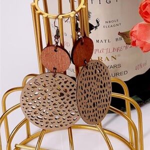 Wooden Laser-Cut Dangle Earrings in Brown and Tan